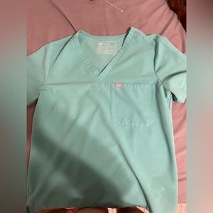 Figs “surgical green” scrub top